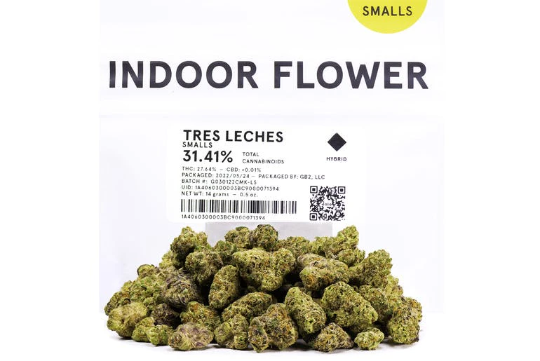 lolo - Tres Leches - Indoor Smalls (1/2oz) Main Image