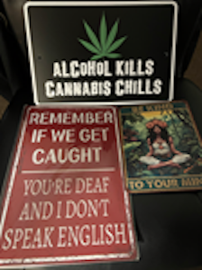 SPS Wholesale - Awesome Large Ganja Signs