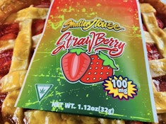 Shatter House-Strawberry-Gummies-200mg