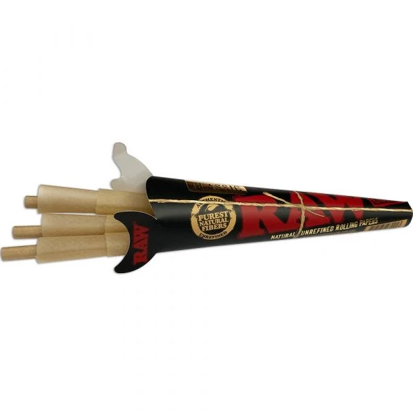 RAW - Raw Black Cone Rolling Papers 6pk Main Image