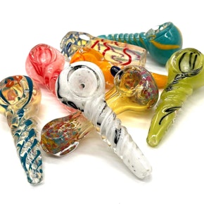Apex galss hand pipe animal