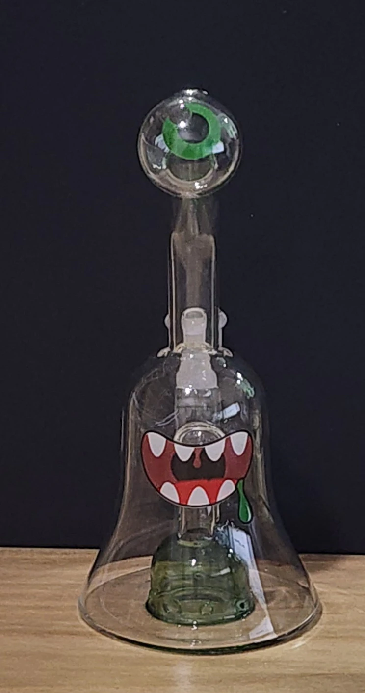 Hempner - HiClops Monster Bong Main Image