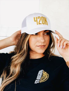 420 KINGDOM - 420k- White/ Gold snapback