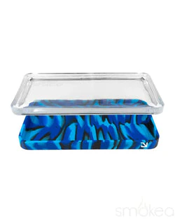 Diamond Leaf - glass trey with silicon cover Main Image