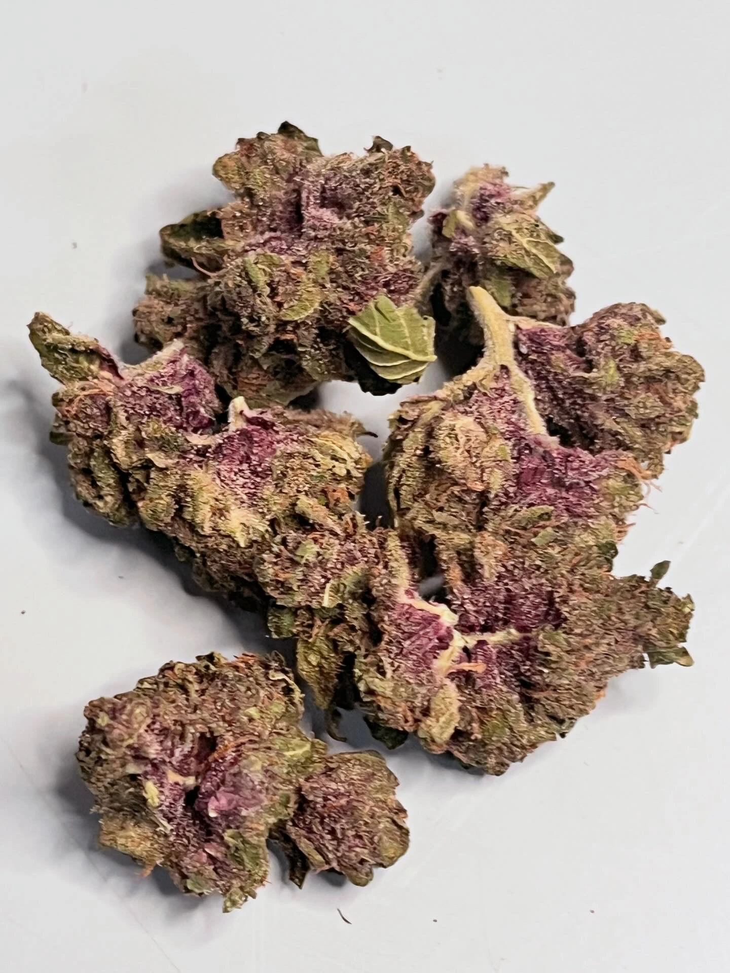 Village Flower - Trop Cherry 3.5g Main Image