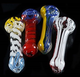 Valley Farms - 4.5" Twisting Design Pipe