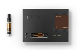 Ionic - (Black) Berry White Cart - 1g