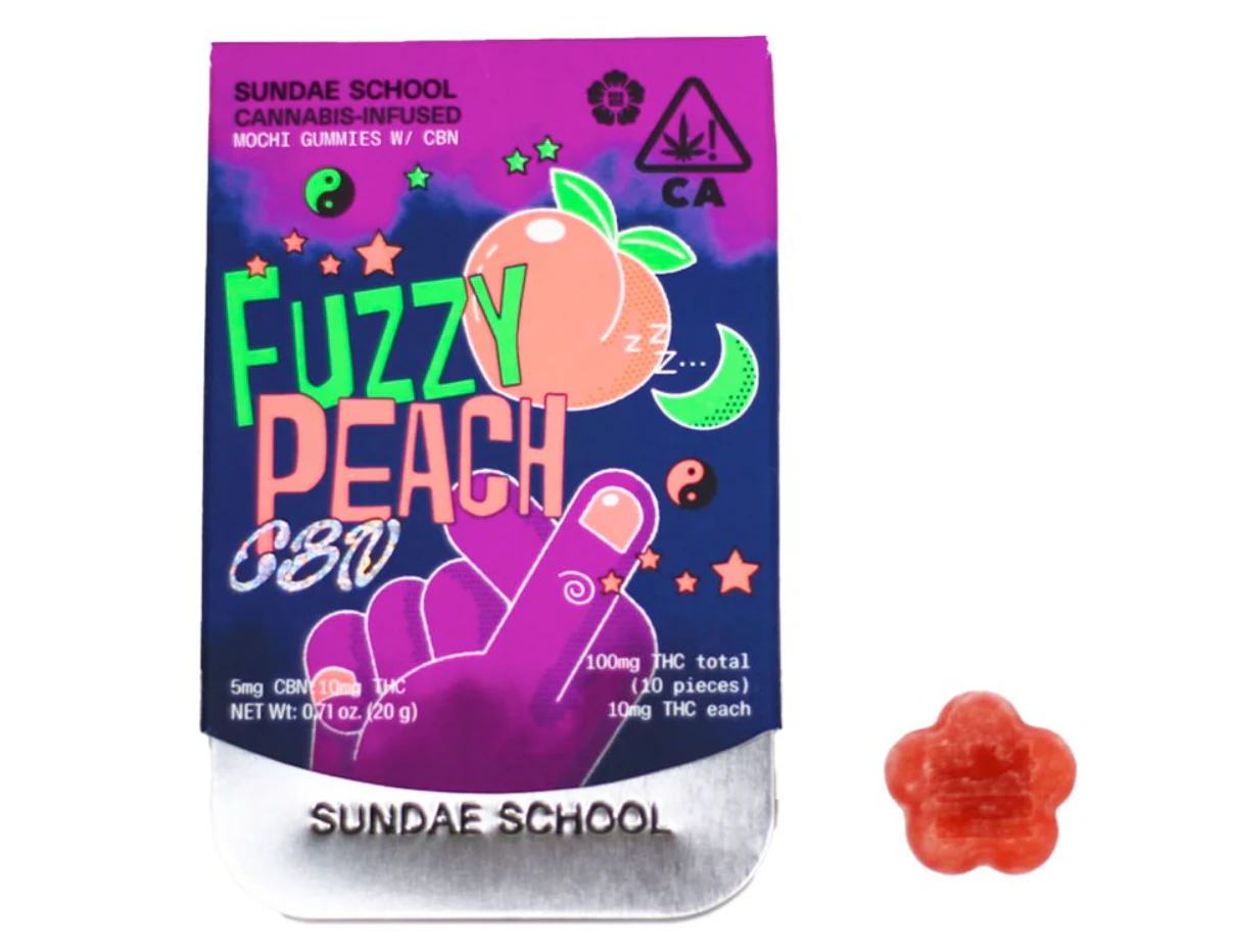 SUNDAE SCHOOL - FUZZY PEACH CBN MOCHI GUMMIES 100MG - SUNDAE SCHOOL Main Image
