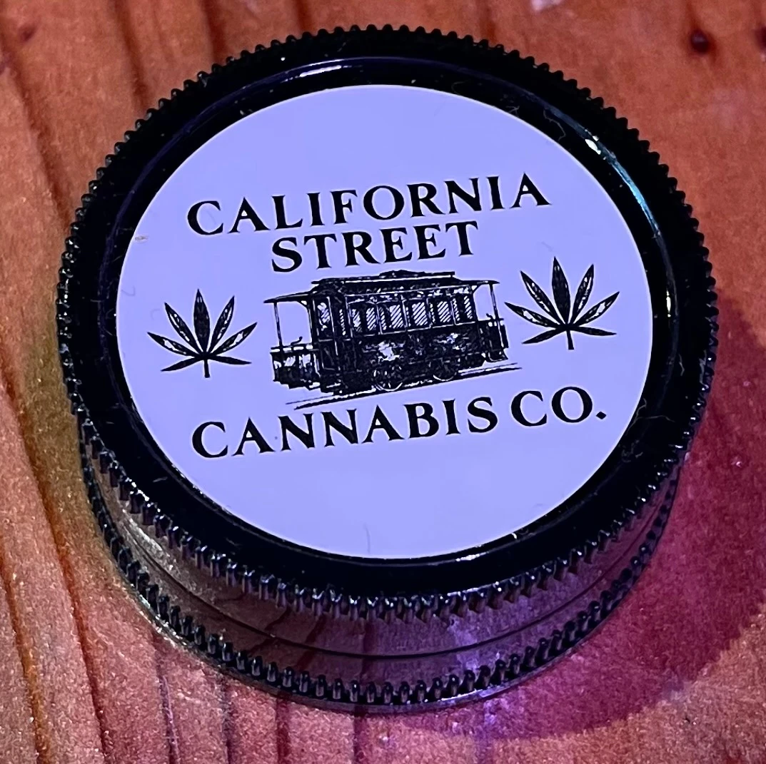 CALIFORNIA STREET CANNABIS CO - CSCC Grinder Small  Main Image
