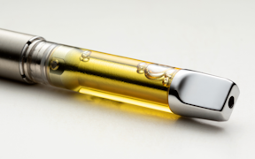 HUSH - Distillate Cart - 1.0g - Sativa - Sour Tangie -