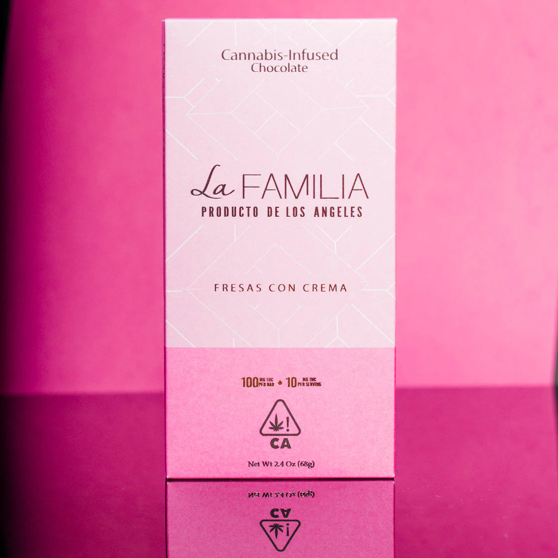 La Familia - La Familia - Edible - Chocolate - Fresa Con Creme - 100mg Main Image