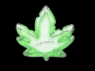 Strange Rootz - cannabis ashtray