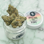 BLACK PEARL: Apple Gas 3.5g Artisanal Diamond Coated Flower (H)
