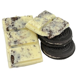 DC Space Club - 200mg candy bar - Oreo