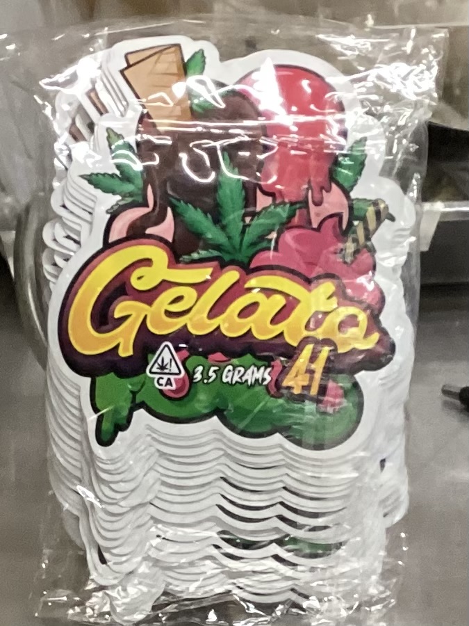 3.5 Mylar bags 50 pc decorative