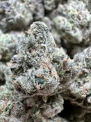 Strawberry Banana Smoothie Indoor $89 half/$139 Oz