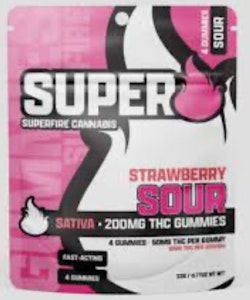 SUPERFIRE - SuperFire-Gummies- Strawberry Sour-Sativa-200mg THC