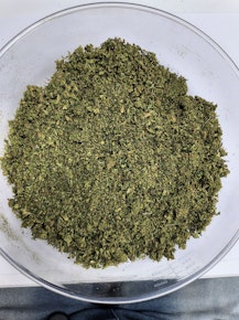 Dragonfly | Ouzo | 28g Shake