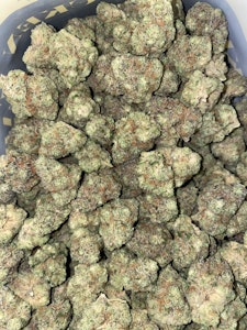 BAKED CHICKEN FARM - Baked Chicken Farms - Berry Blast Deli Flower