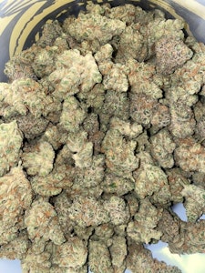 BAKED CHICKEN FARM - Baked Chicken Farms Sour Strawberry Deli Flower