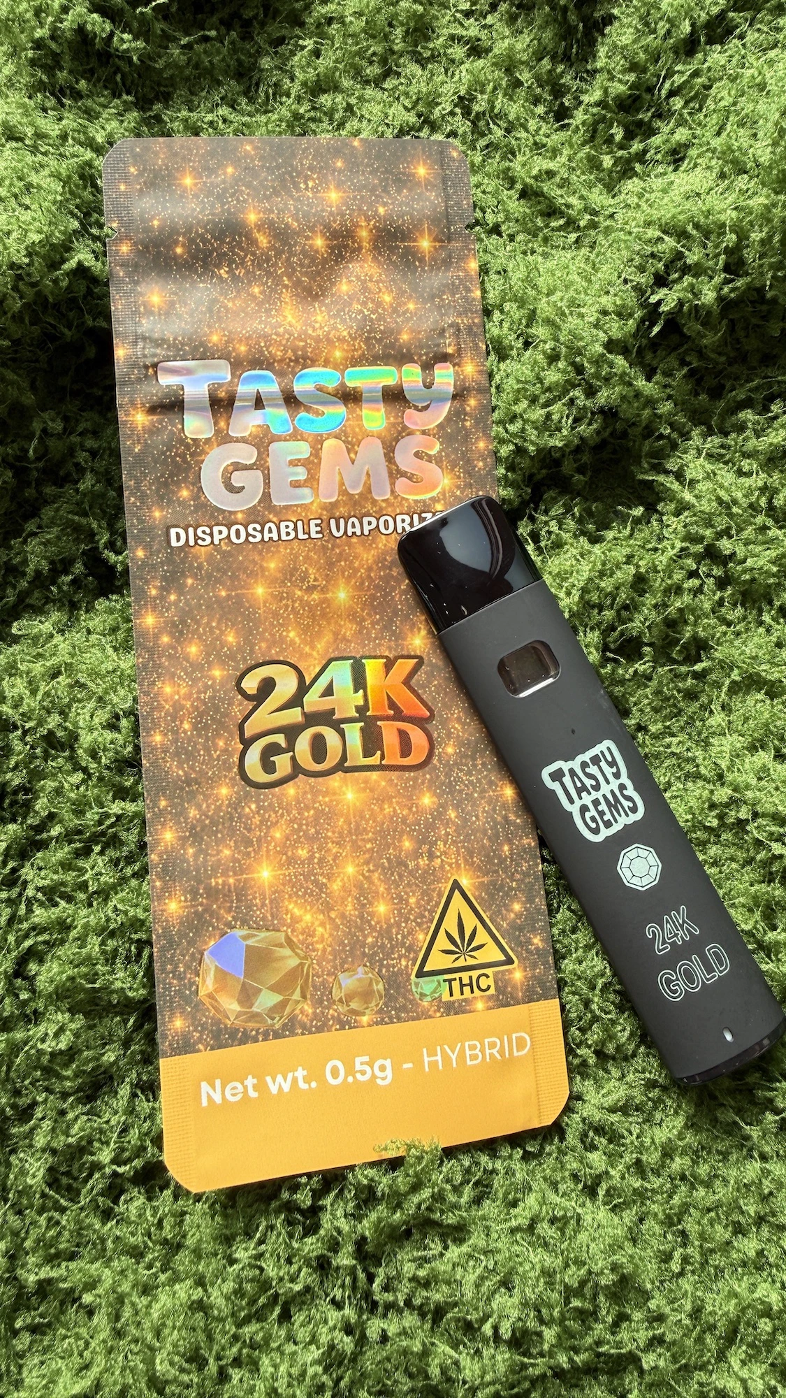 Tasty Gems - Tasty Gems | 0.5g Disposable | 24K Gold Main Image