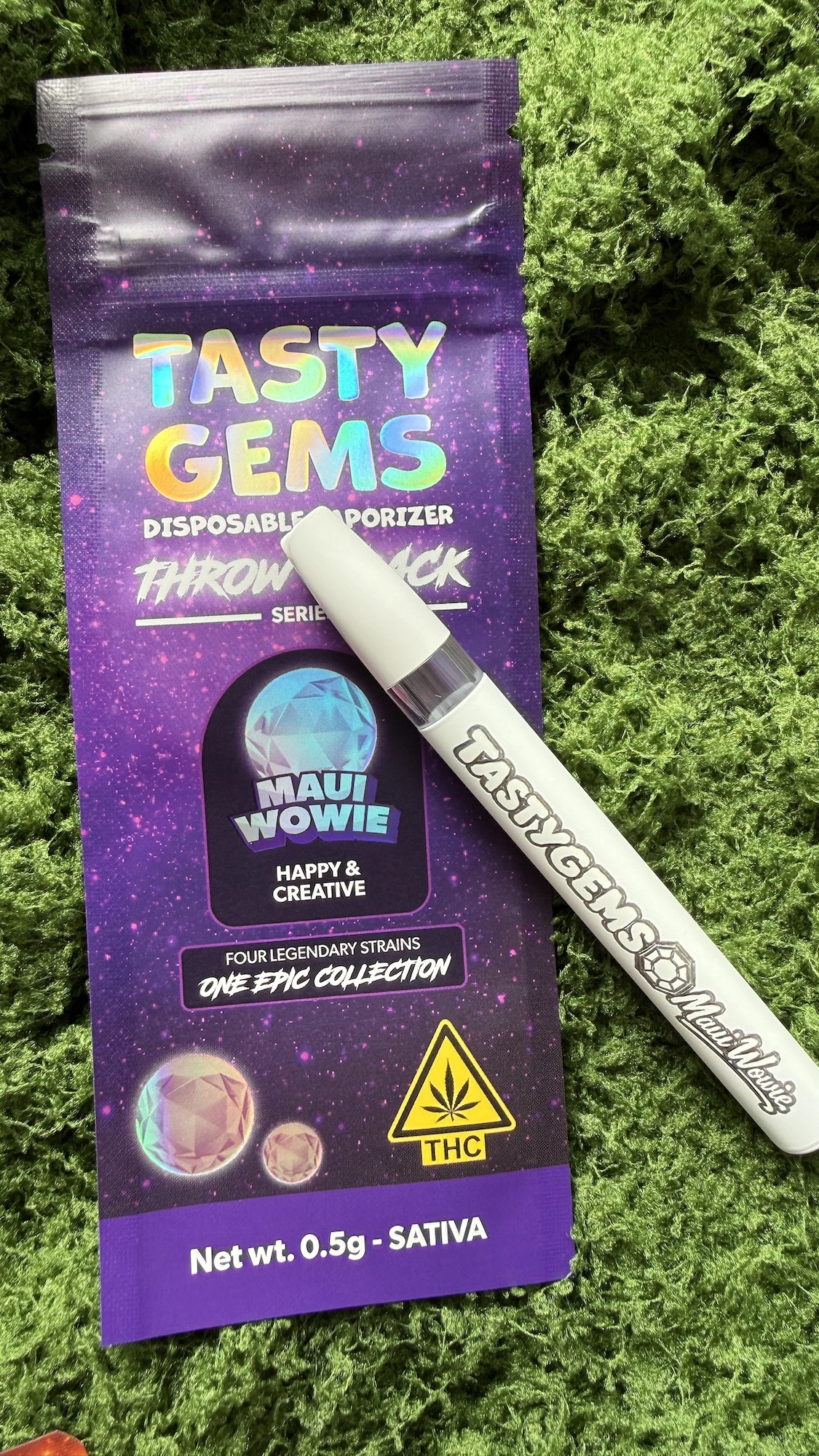 Tasty Gems - Tasty Gems | 0.5g Disposable | Maui Wowie Main Image