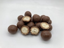 Peanut Butter Pretzel Bites 20 Pack | matter. | Edible