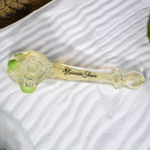 MN Legit - MN Legit | Delicate Fumed Hammer | Milky Green