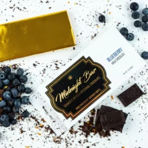 Midnight Roots - Blueberry | Milk Chocolate Bar | 200mg