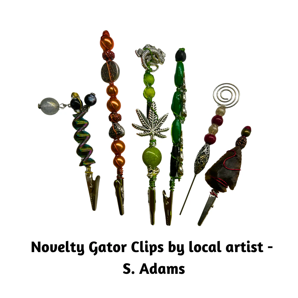 Novelty Gator Clips - Novelty Dab Tools by Sasha Main Image