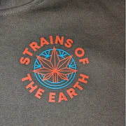 Strains OF The Earth | Pullover Hoodie | L