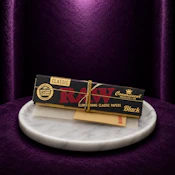 RAW Classic Black King Size Slim Rolling Papers + Tips