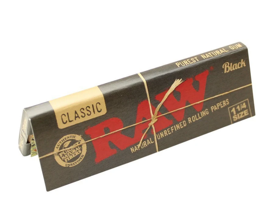 RAW - Classic Black Papers | 1 1/4 Main Image
