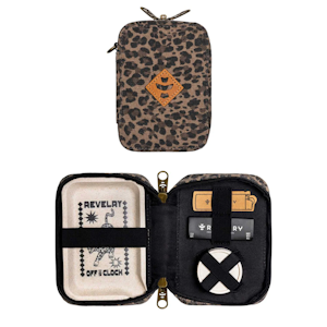 REVELRY - Rolling Kit Traveler "Leopard Color" - Revelry