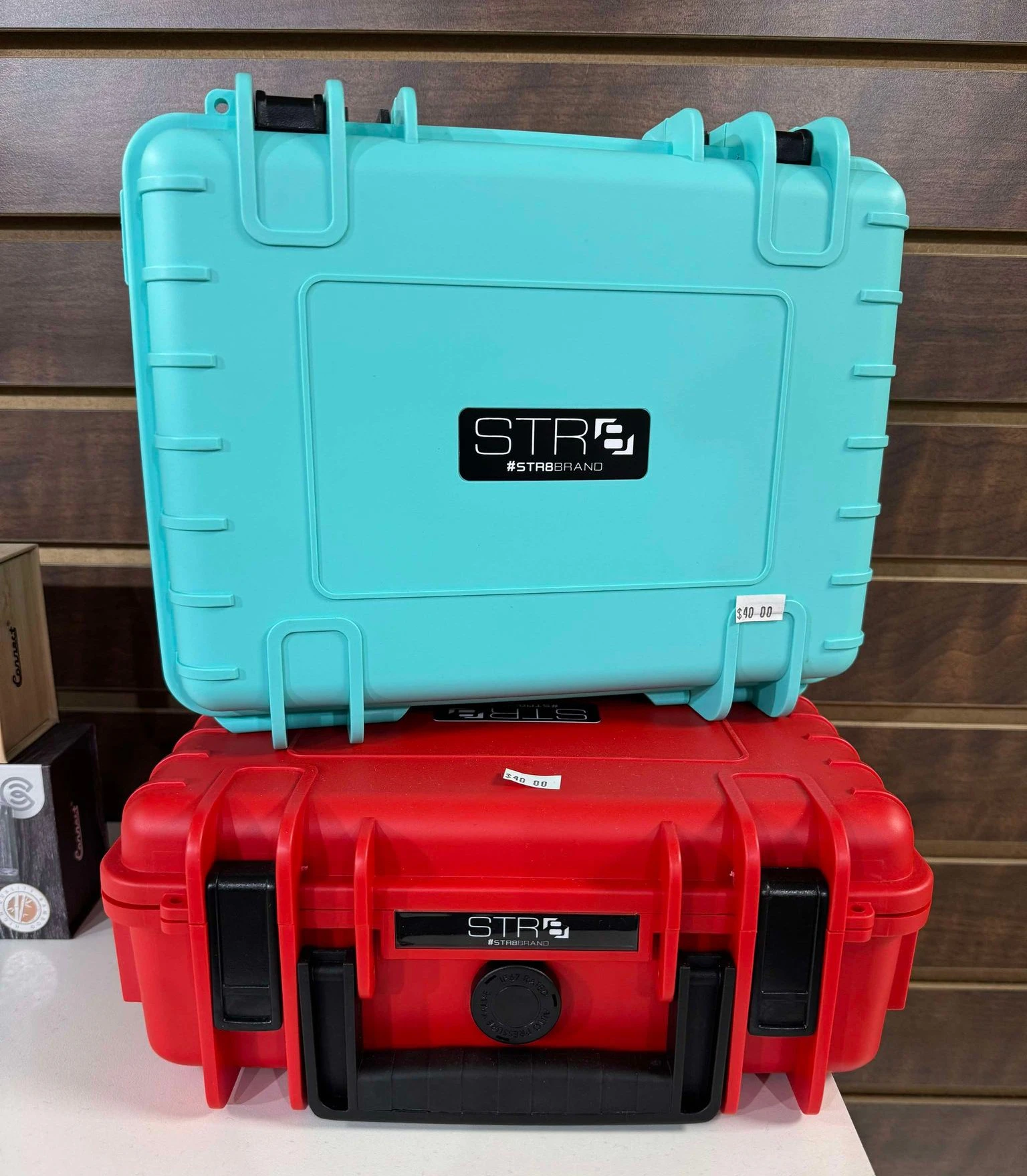 Dirt Cheap - Str8 Case Main Image