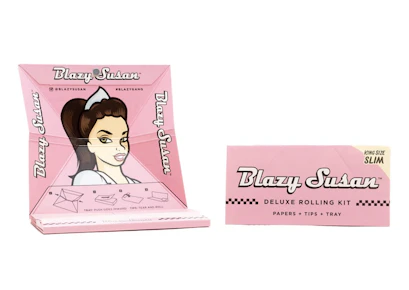 Deluxe Rolling Kit | Papers + Tips + Tray | Blazy Susan