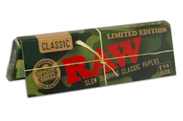 Classic Rolling Papers - Limited Edition Camo - 1 1/4 size - Raw