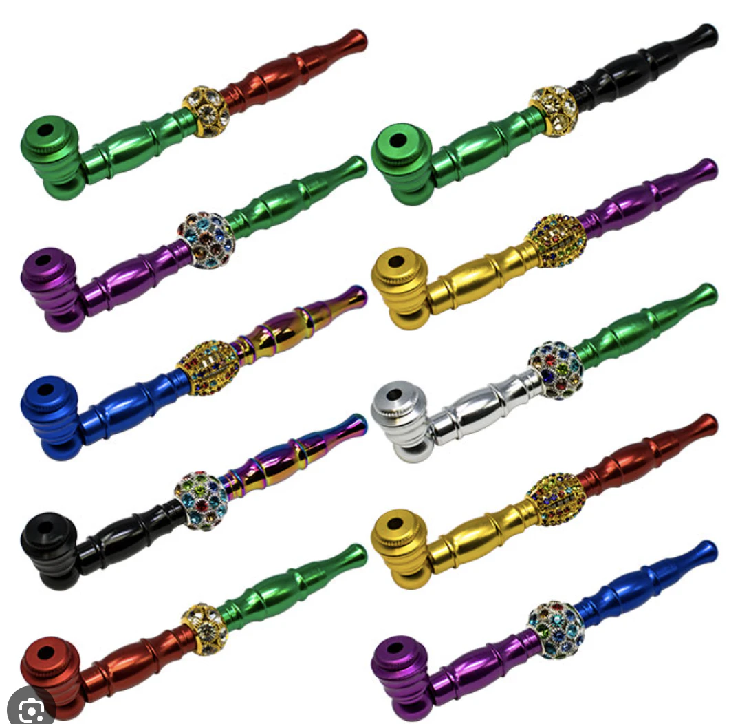 Diamond Leaf - metal pipes Main Image