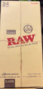 Raw Classic Masterpiece 1 1/4 Size + Pre-Rolled Tips