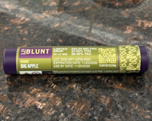 Umamii- Big Apple- 1.2g Blunt *Limited Drop*