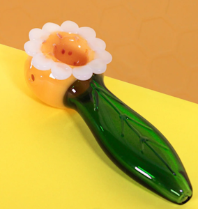 CANNA STYLE - Hand-Crafted Daisy Pipe