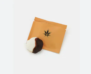 Cannabis Philosophy | Black & White Cookies | 10pk