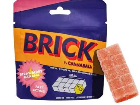 Cannabals - Cannabals | Edibles | Gummies | Strawberry banana - Brick | 100mg Main Image