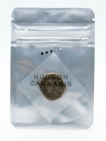 Hudson Cannabis - Hudson Sour -Sativa- 63.00% THC | Solventless Static Hash Coin 1G (Concentrate) | Hudson Cannabis  - BF4