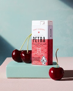 Kiva - Petra Tart Cherry Mints 100mg