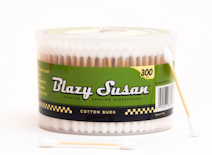 White Cotton Buds, 300 Count | Blazy Susan