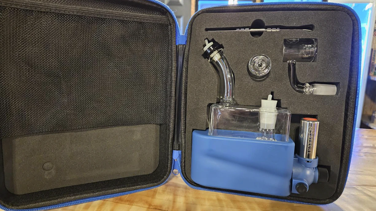 Stache - Stache | Rig in One | Blue Main Image