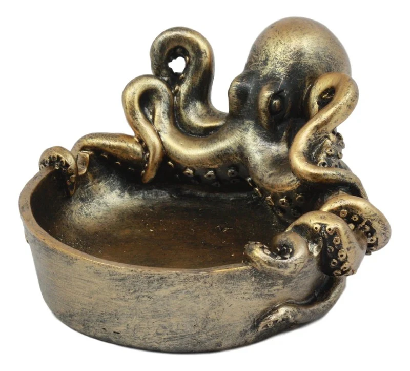 Amanda & Courtney CC - Bronze Octopus Ashtray Main Image