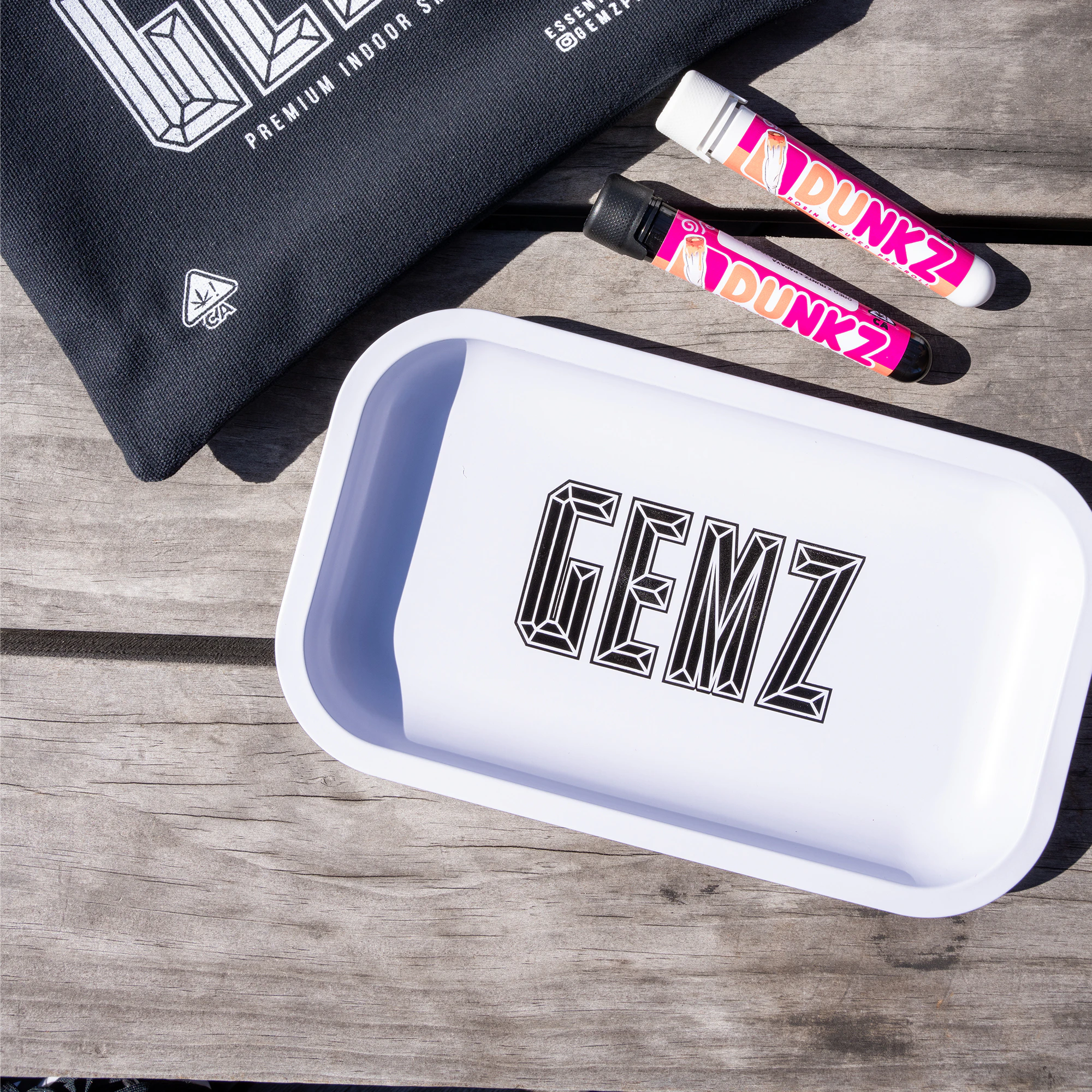 GEMZ - GEMZ logo - Rolling Tray - White Main Image