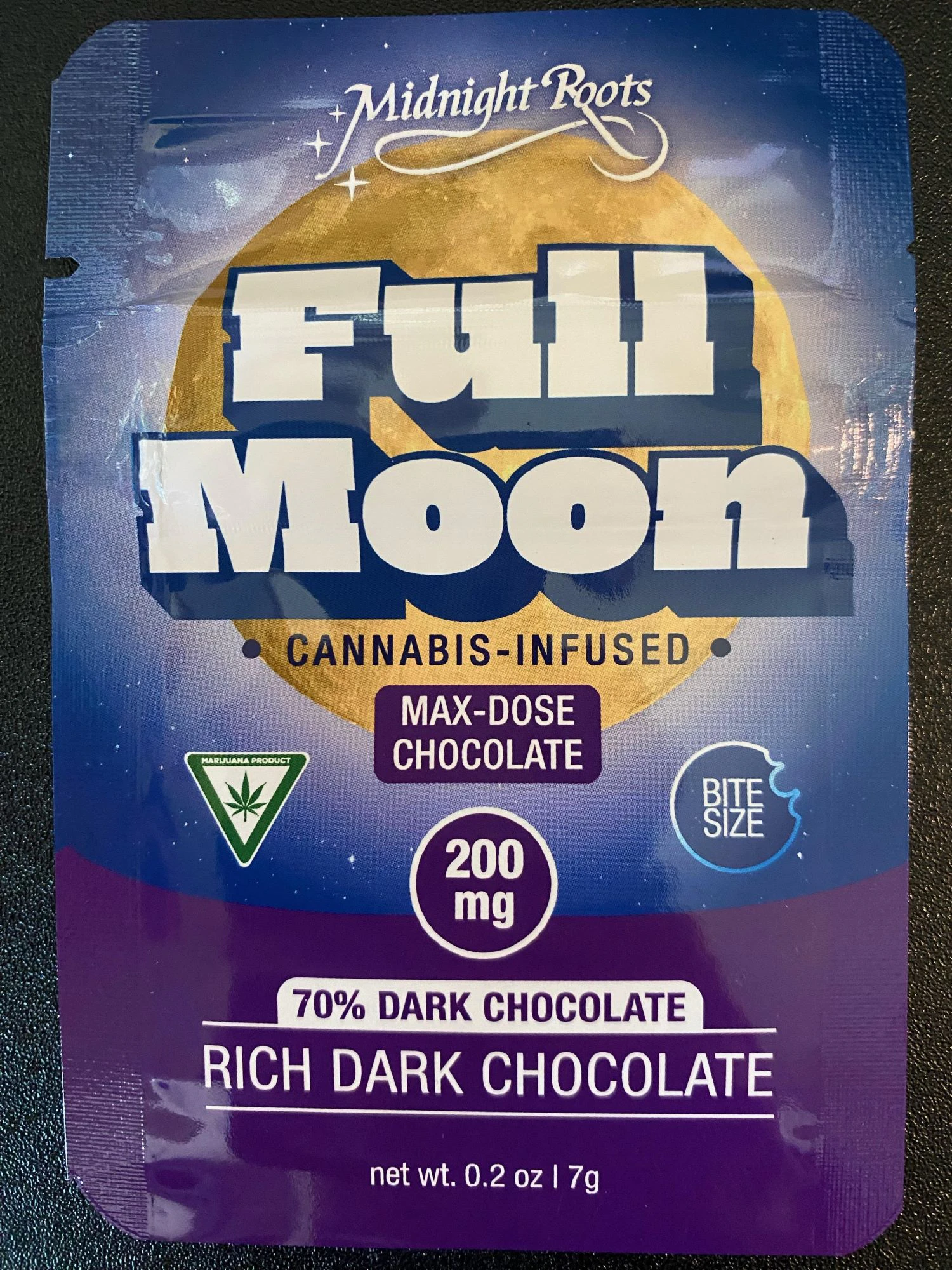 Midnight Roots - Full Moon - Rich Dark Chocolate - 200mg Main Image